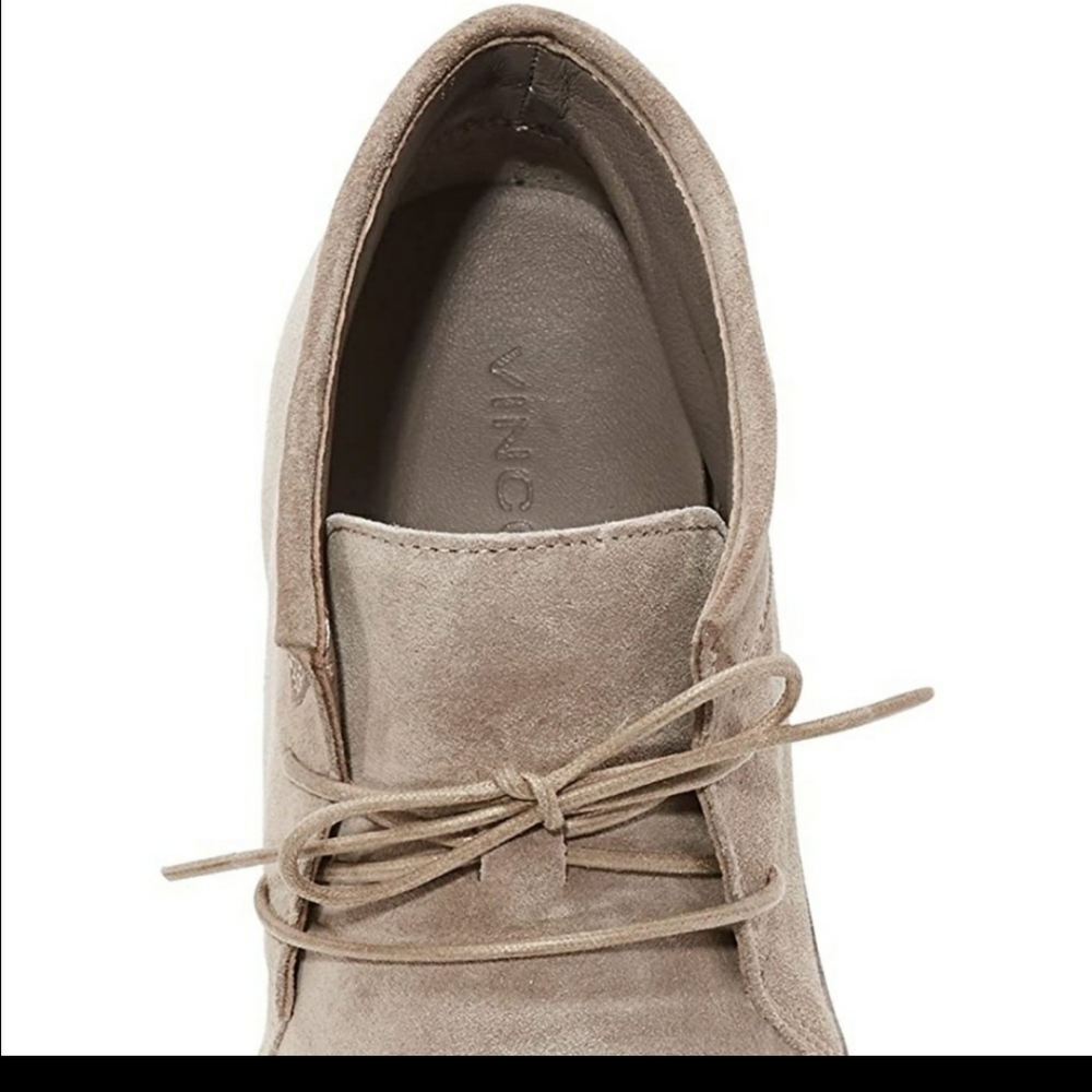 VINCE Women's Novato Suede Leather Chukka Lace Up Ankle Boots Size 8.5 Tan Color - Picture 2 of 16